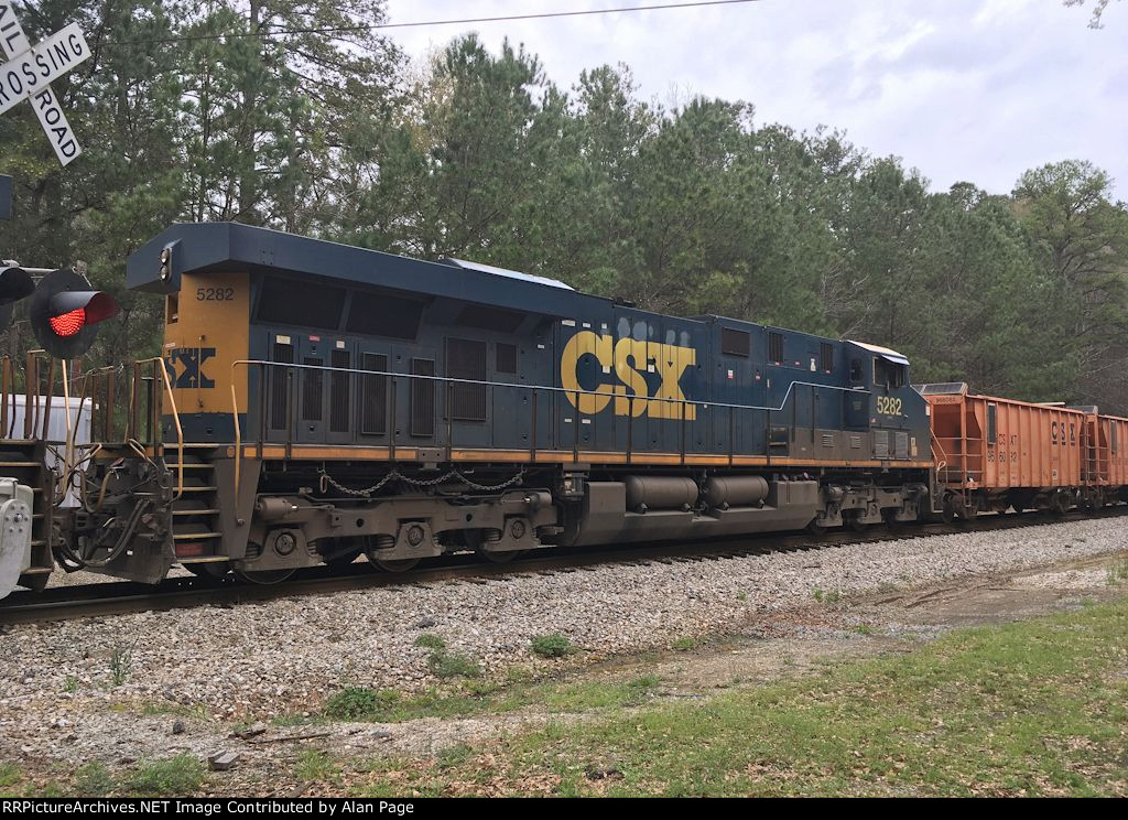 CSX 5282 not running was fourth in line